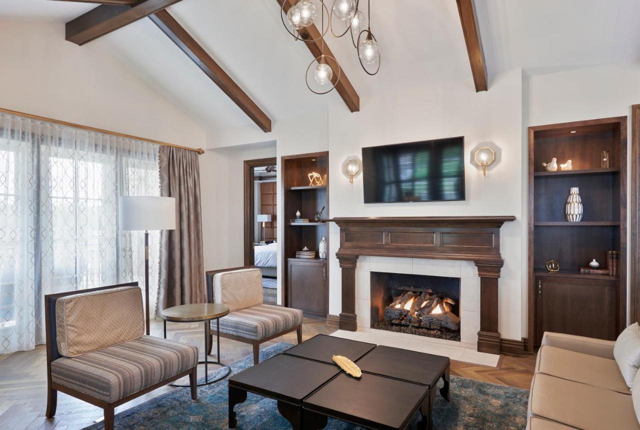 The Inn At Meadowbrook Overland Park Esterno foto