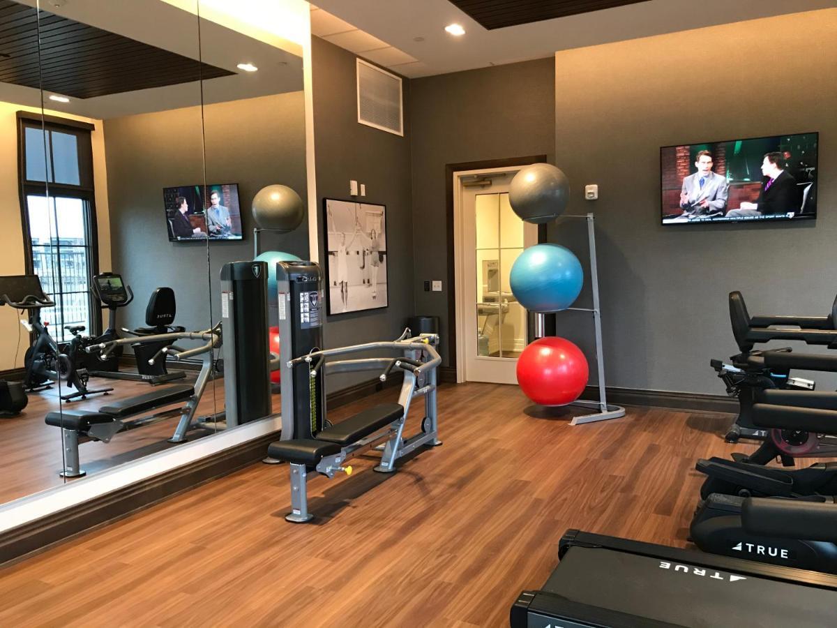 The Inn At Meadowbrook Overland Park Esterno foto