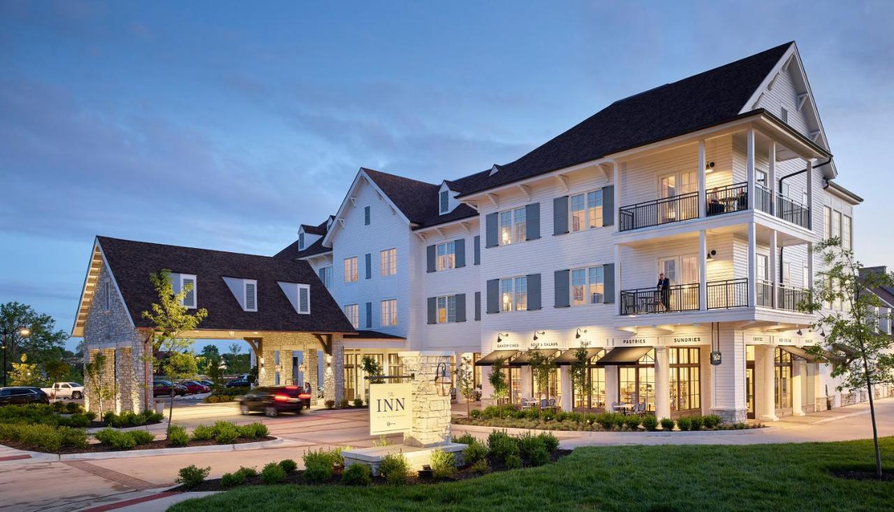 The Inn At Meadowbrook Overland Park Esterno foto