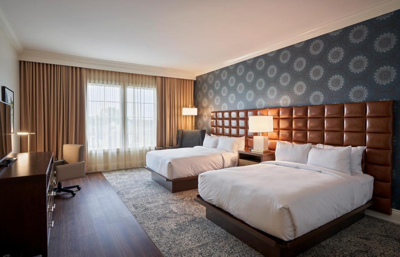The Inn At Meadowbrook Overland Park Esterno foto
