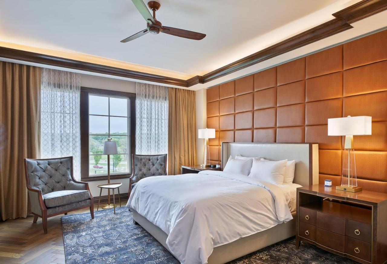The Inn At Meadowbrook Overland Park Esterno foto